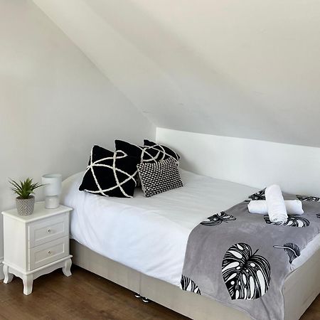 Cosy Studio Apartment Near Brighton Beach Kültér fotó